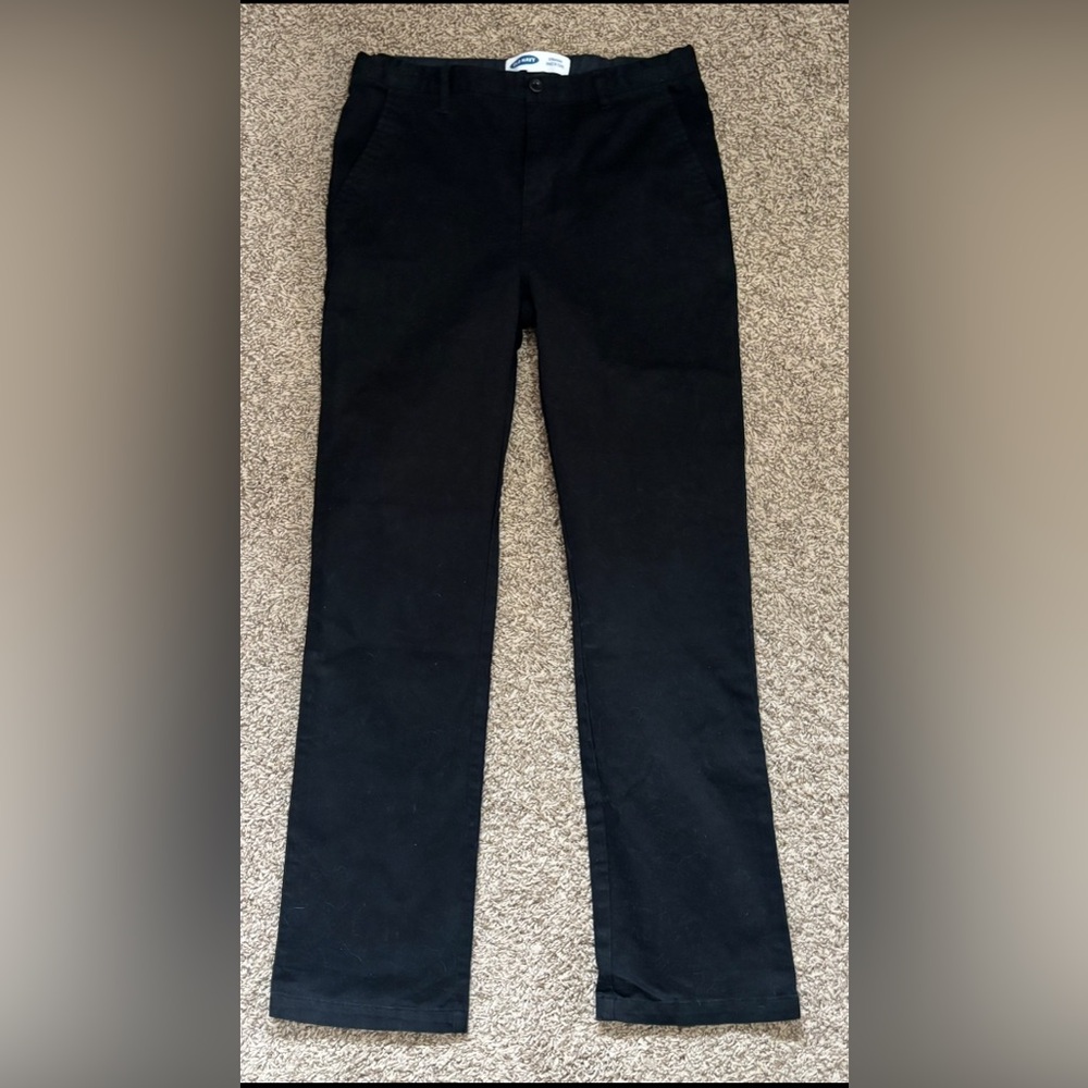 Boys size 16 Black Old Navy-Adjustable waist Built in Flex Straight leg